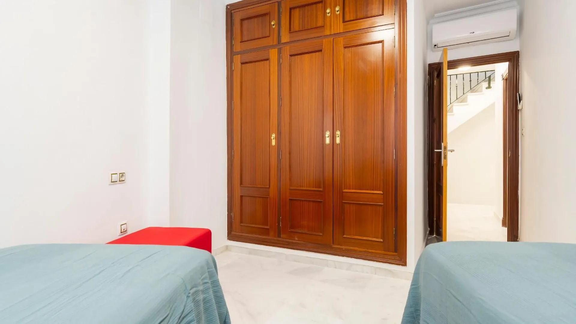 Santa Catalina Moderno Apartment Seville Spain