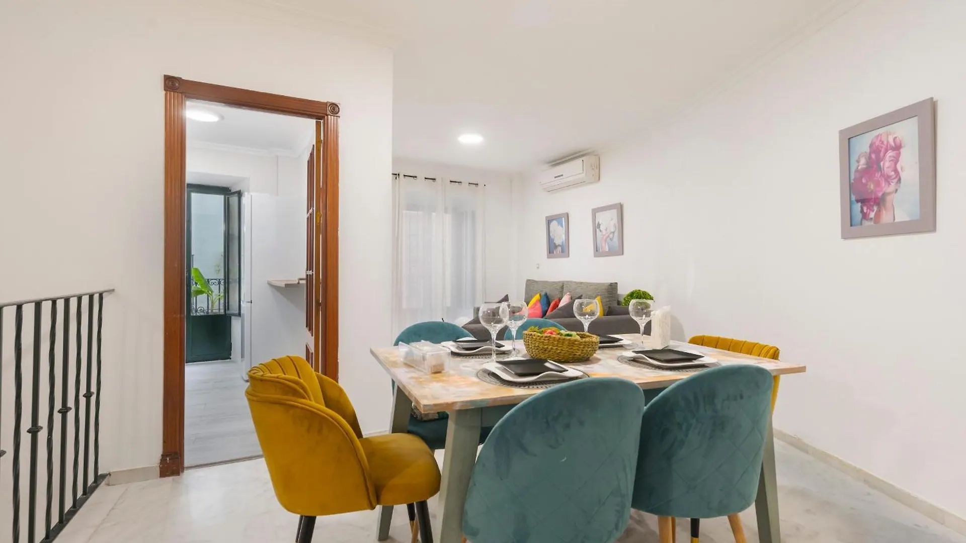 Ferienwohnung Santa Catalina Moderno Sevilla